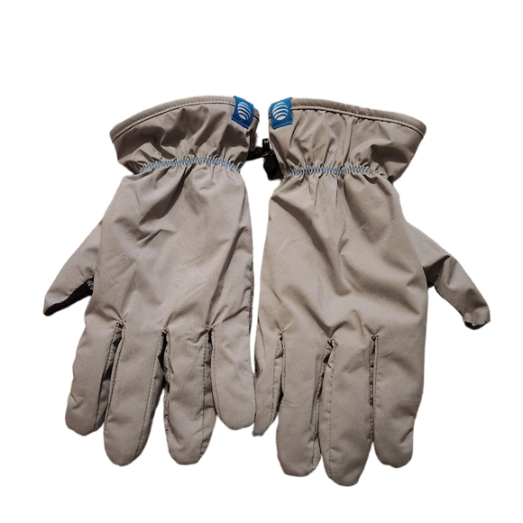 at&t Accessories Att Uniform Winter Gloves Poshmark